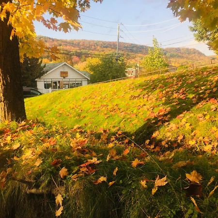 Le « Lake View » De La Suite Норт Хатли Екстериор снимка